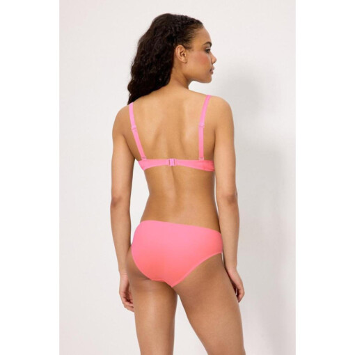 Alternative view of YSABEL MORA 83442