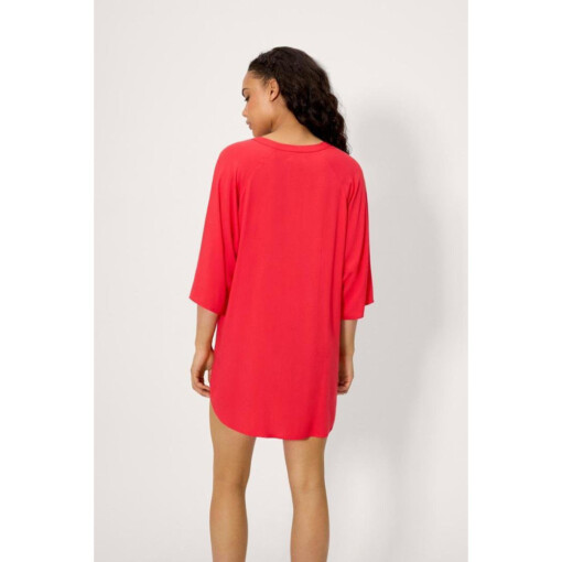 Alternative view of YSABEL MORA 86278